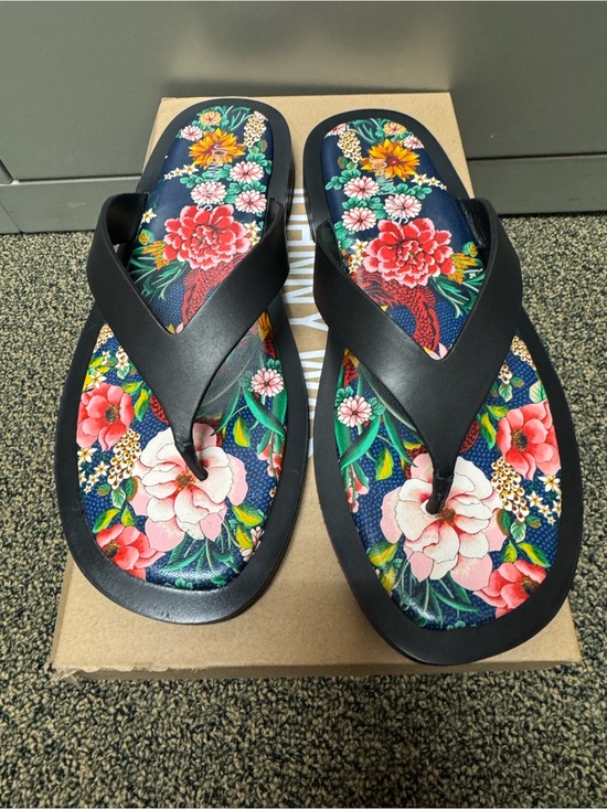 Johnny Was Shoes - Johnny Was Navy Floral Flip Flop Sandals with Black Straps